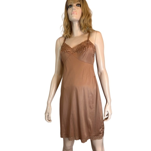 Vintage 60s KAYSER Full Slip 100% Nylon Matching Mocha Lace Lacy - Picture 2 of 15